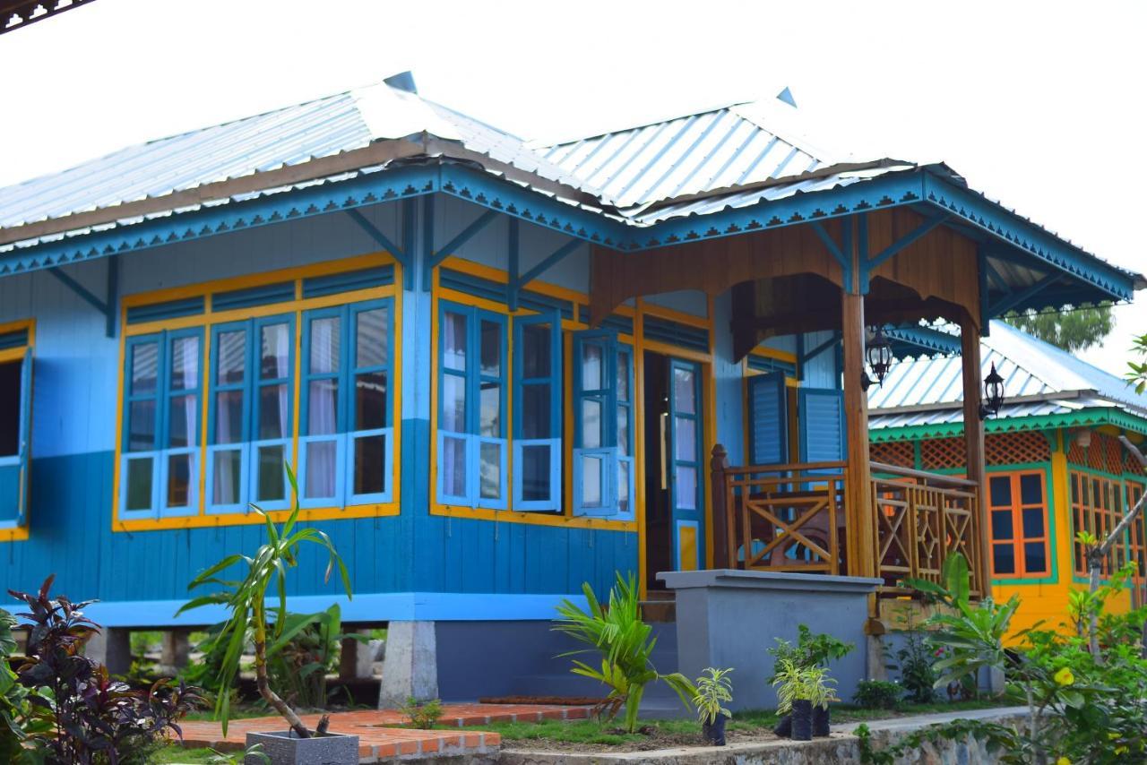 Rock And Wreck Dive Resort Tanjungbinga Εξωτερικό φωτογραφία
